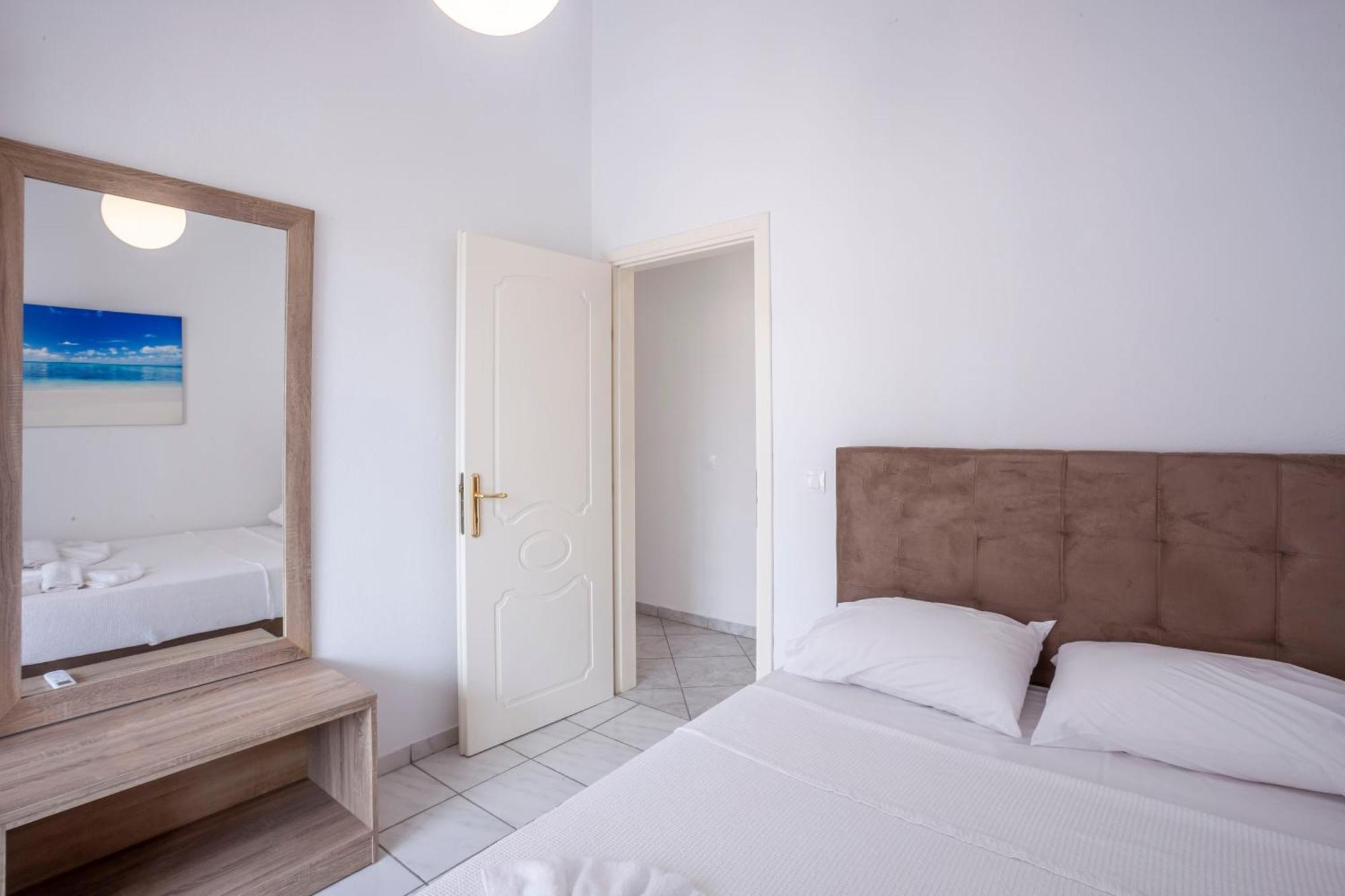 Aris Luxury Apartments Pefkochori Zewnętrze zdjęcie